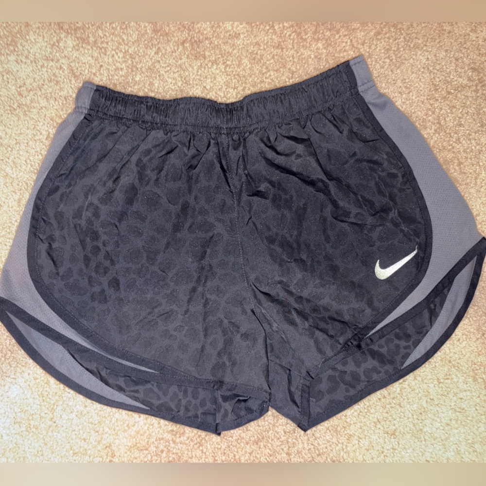 Nike Women's Black and Gray Athletic Shorts